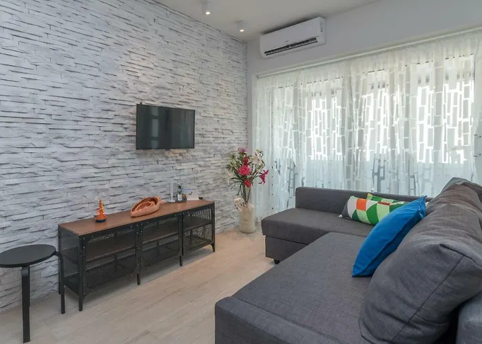 Santa Lucia Трогир